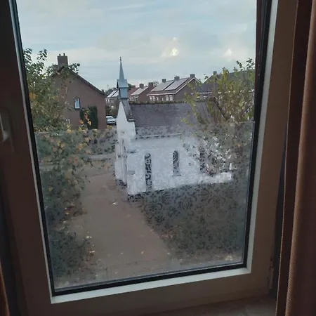 Bed En Breakfast Met Patio En Kippen Thorn